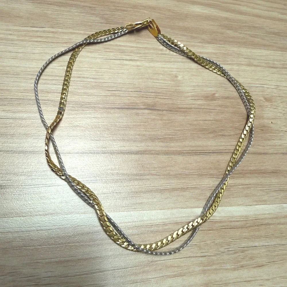 Vintage Avon Two-Strand Twisted Mixed Metal Gold & Silver Tone Necklace 14.5